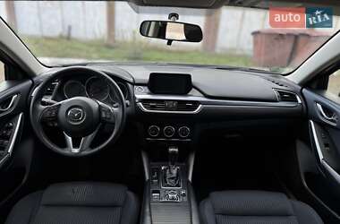 Седан Mazda 6 2015 в 
