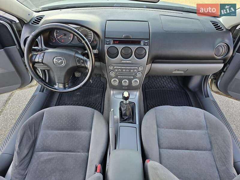 Седан Mazda 6 2003 в Киеве