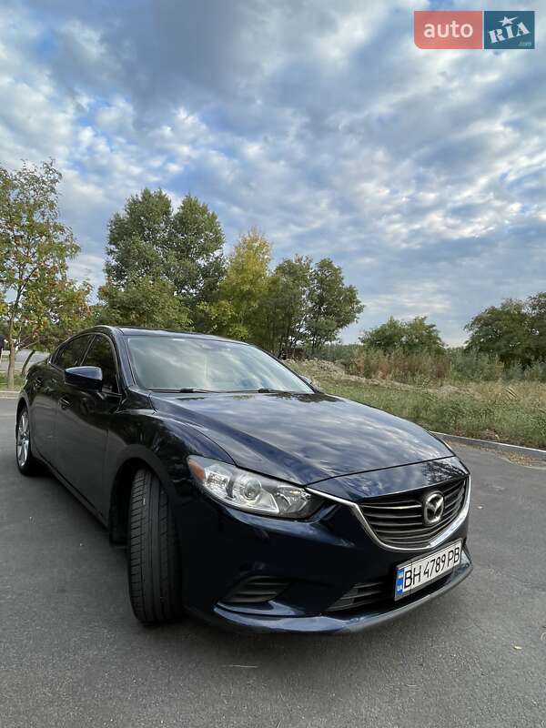 Седан Mazda 6 2016 в Днепре