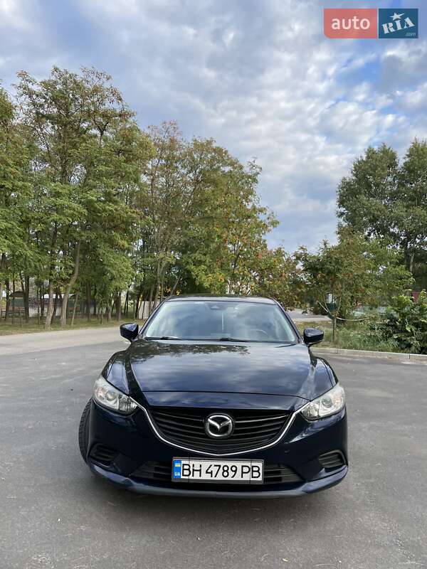 Седан Mazda 6 2016 в Днепре