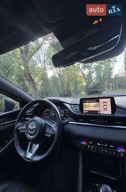 Седан Mazda 6 2018 в 