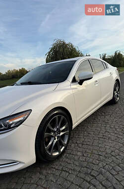 Седан Mazda 6 2017 в 