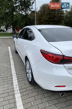 Седан Mazda 6 2012 в 