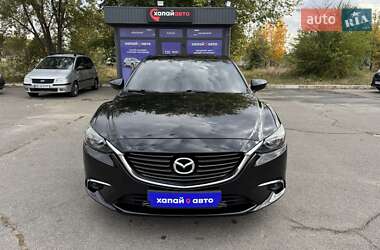 Седан Mazda 6 2015 в 