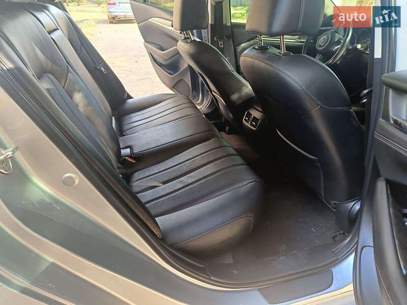 Седан Mazda 6 2019 в Кривом Роге