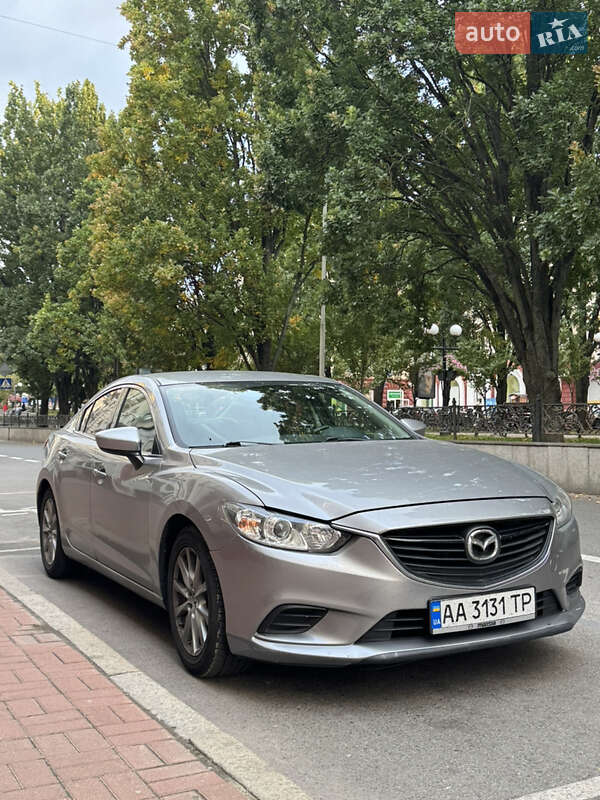 Седан Mazda 6 2014 в 