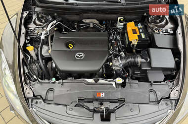 Седан Mazda 6 2010 в 