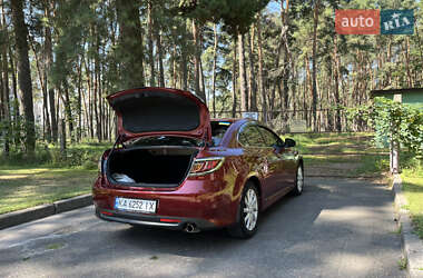 Седан Mazda 6 2011 в 