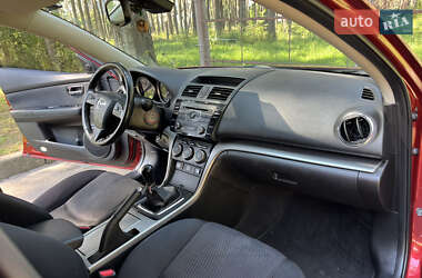 Седан Mazda 6 2011 в 