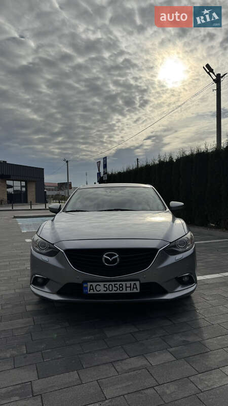 Седан Mazda 6 2014 в 