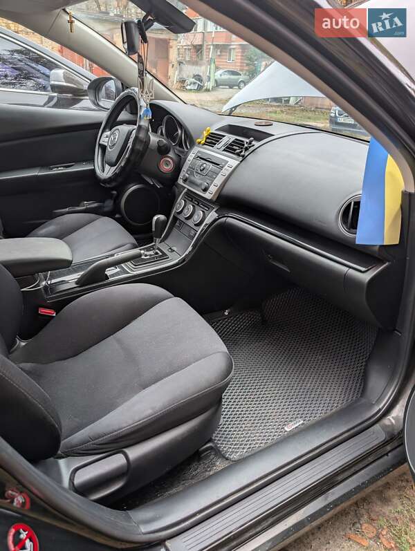 Лифтбек Mazda 6 2008 в Киеве фото 12 Лифтбек Mazda 6 2008 в Киеве