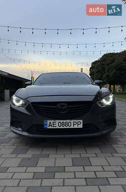 Седан Mazda 6 2015 в Днепре