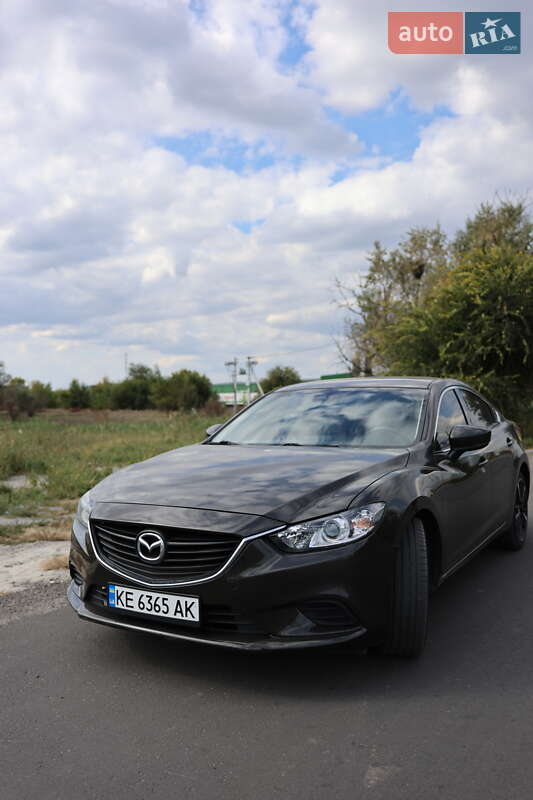 Седан Mazda 6 2016 в Днепре
