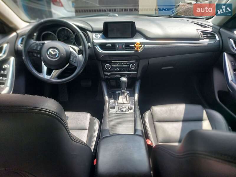 Седан Mazda 6 2015 в Кременчуге