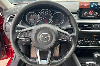 Седан Mazda 6 2017 в 