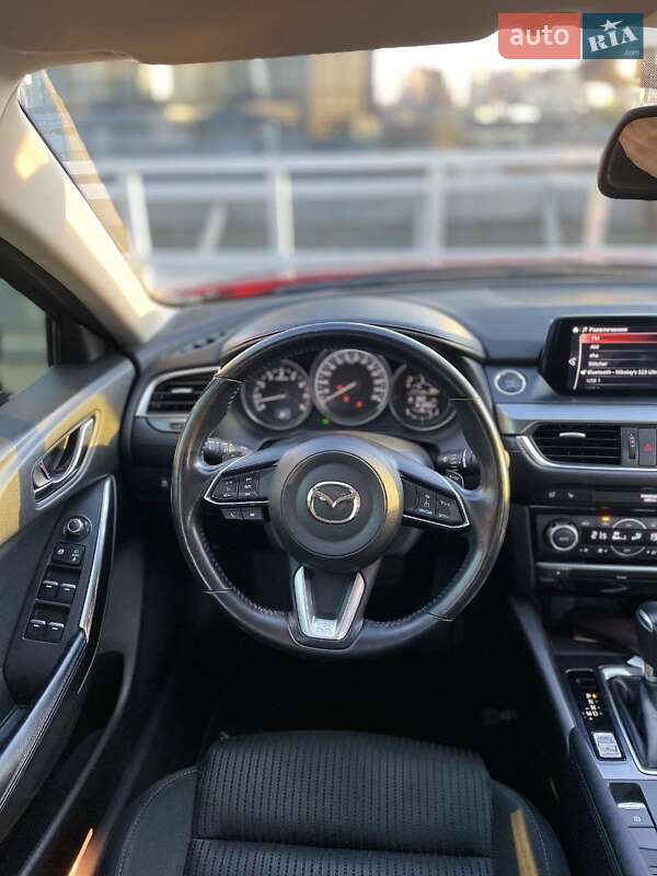 Седан Mazda 6 2018 в Дніпрі