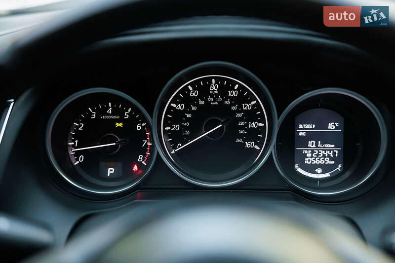Седан Mazda 6 2015 в Днепре