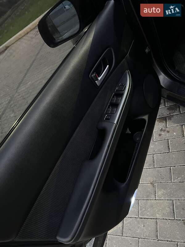 Универсал Mazda 6 2006 в Львове