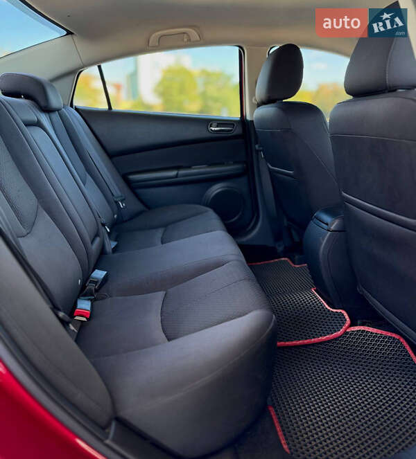 Седан Mazda 6 2012 в Днепре