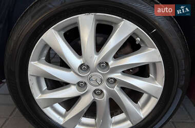 Седан Mazda 6 2012 в 
