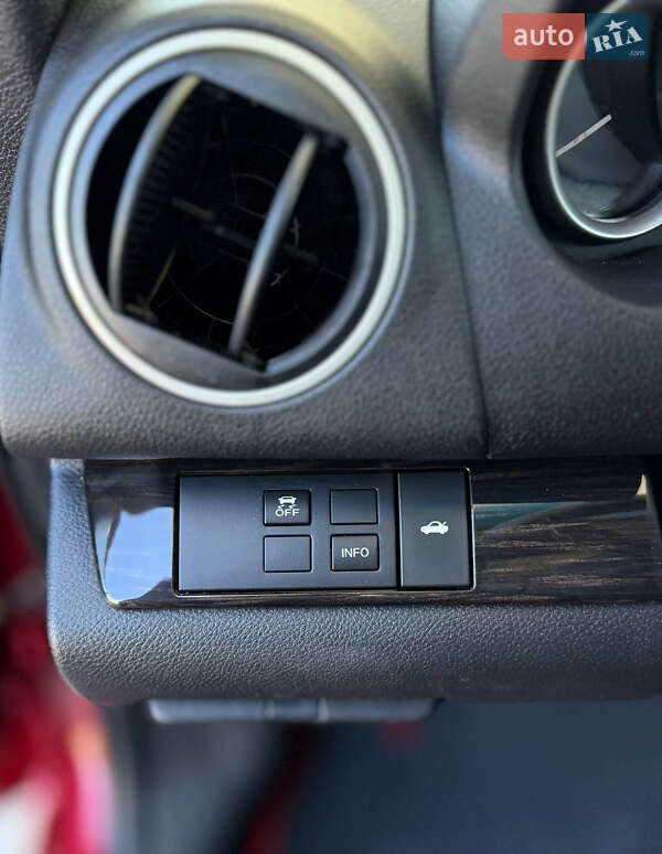 Седан Mazda 6 2012 в Днепре