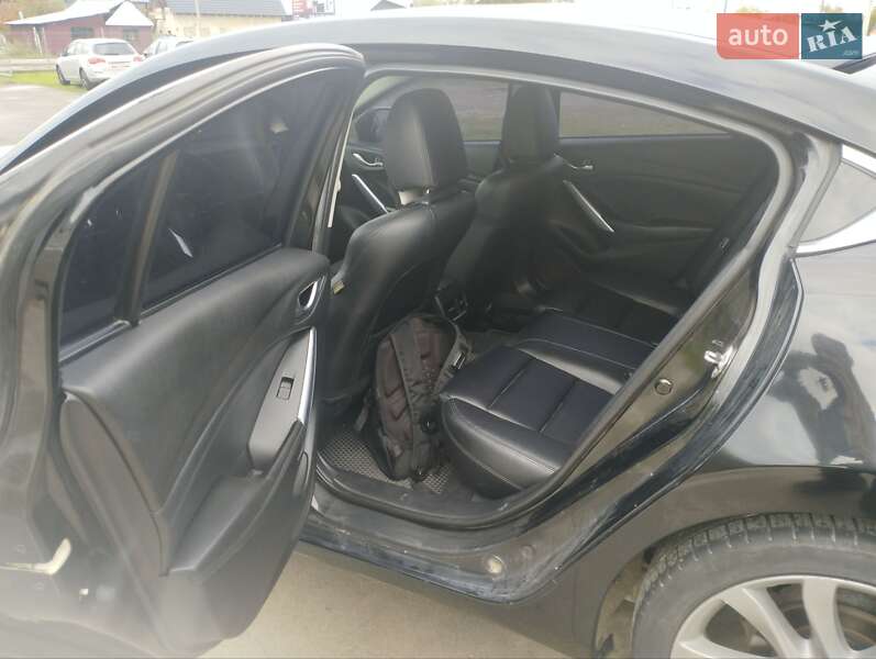 Седан Mazda 6 2012 в Косове