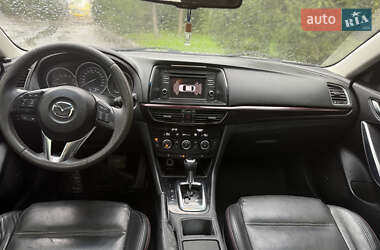 Седан Mazda 6 2014 в 