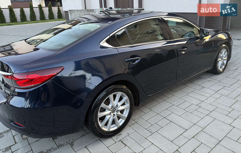 Седан Mazda 6 2015 в Львове