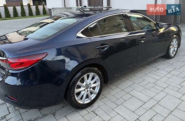 Седан Mazda 6 2015 в 