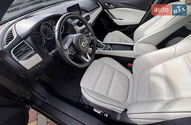 Седан Mazda 6 2017 в 