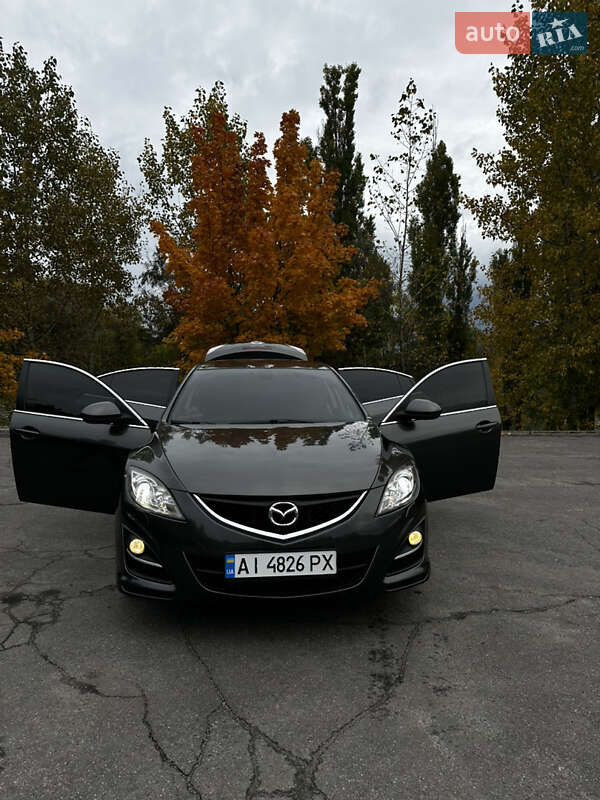 Седан Mazda 6 2010 в Горішніх Плавнях