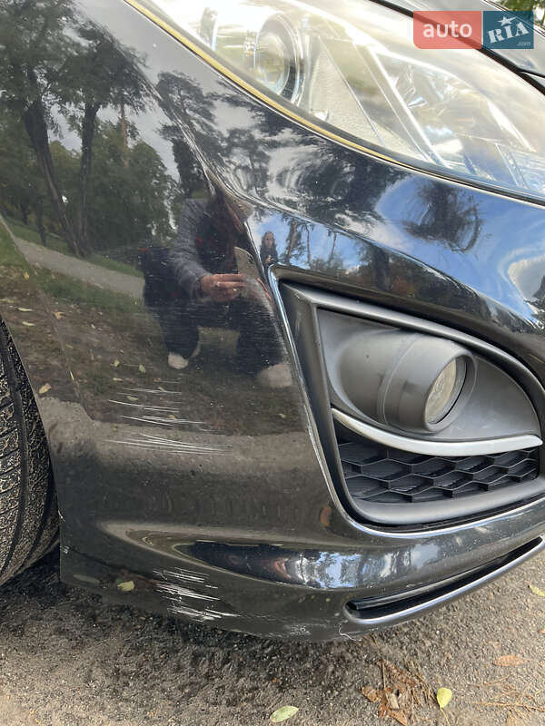 Універсал Mazda 6 2010 в Києві