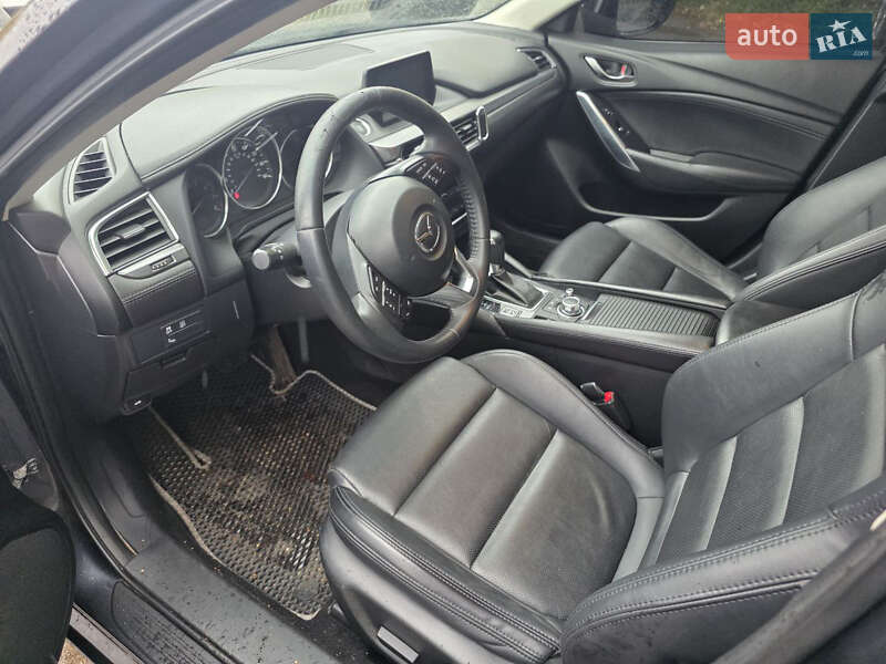 Седан Mazda 6 2016 в Шостке