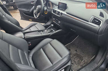 Седан Mazda 6 2016 в 