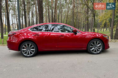 Седан Mazda 6 2018 в 