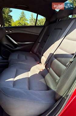 Седан Mazda 6 2015 в 