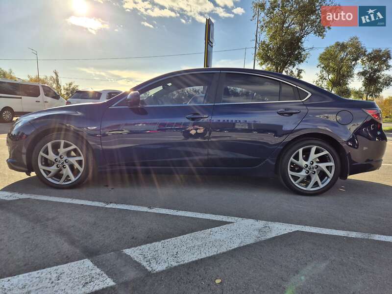 Седан Mazda 6 2008 в Киеве