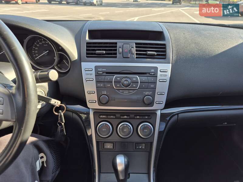 Седан Mazda 6 2008 в Киеве