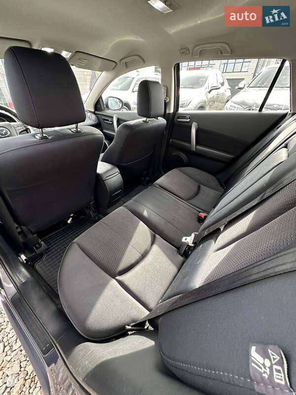 Универсал Mazda 6 2010 в Ивано-Франковске