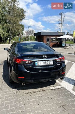 Седан Mazda 6 2015 в 