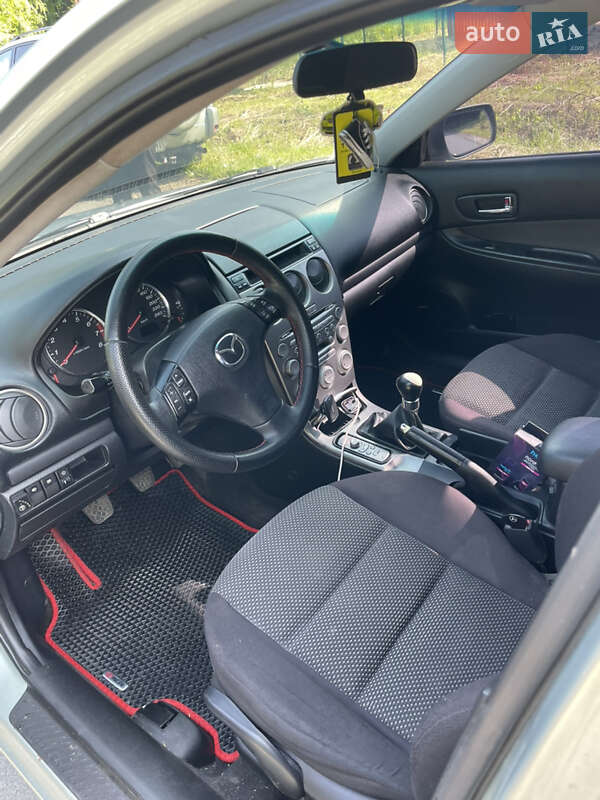 Седан Mazda 6 2002 в Красилові