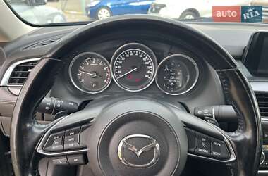 Седан Mazda 6 2016 в  фото 20 Седан Mazda 6 2016 в