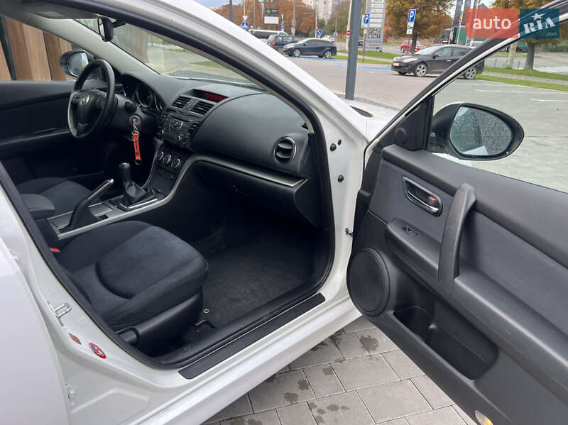 Универсал Mazda 6 2010 в Луцке фото 48 Универсал Mazda 6 2010 в Луцке