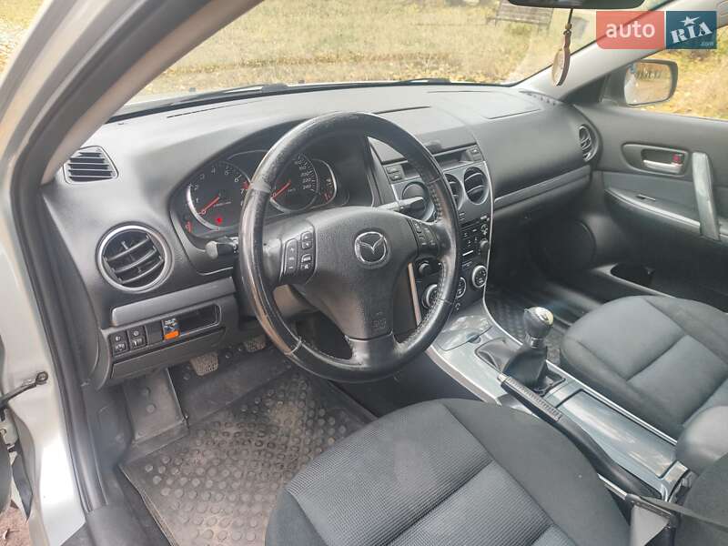 Седан Mazda 6 2005 в Миргороде