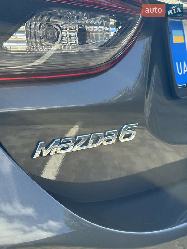 Седан Mazda 6 2015 в Миколаєві