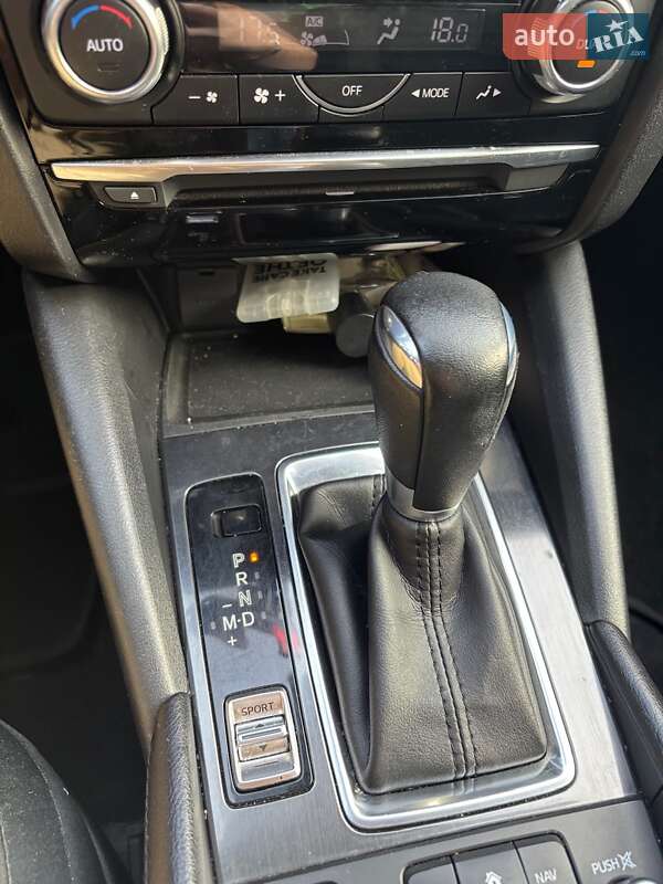 Седан Mazda 6 2015 в Киеве