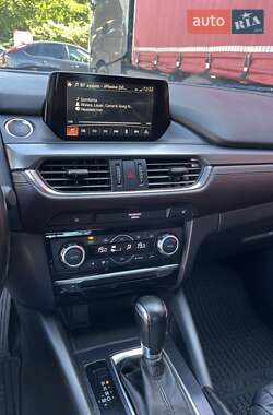 Седан Mazda 6 2016 в  фото 29 Седан Mazda 6 2016 в