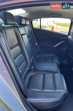 Седан Mazda 6 2016 в  фото 42 Седан Mazda 6 2016 в