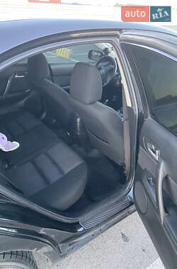 Ліфтбек Mazda 6 2005 в  фото 11 Ліфтбек Mazda 6 2005 в
