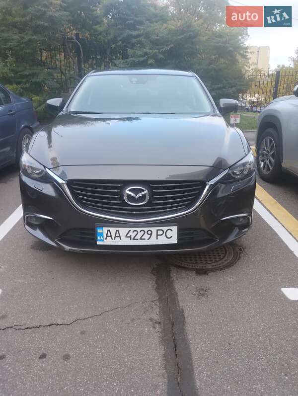Седан Mazda 6 2016 в Киеве